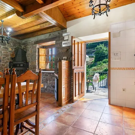 Casa De Aldea La Quintana * Las Vinas