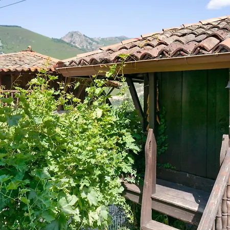 Casa De Aldea La Quintana Lantställe